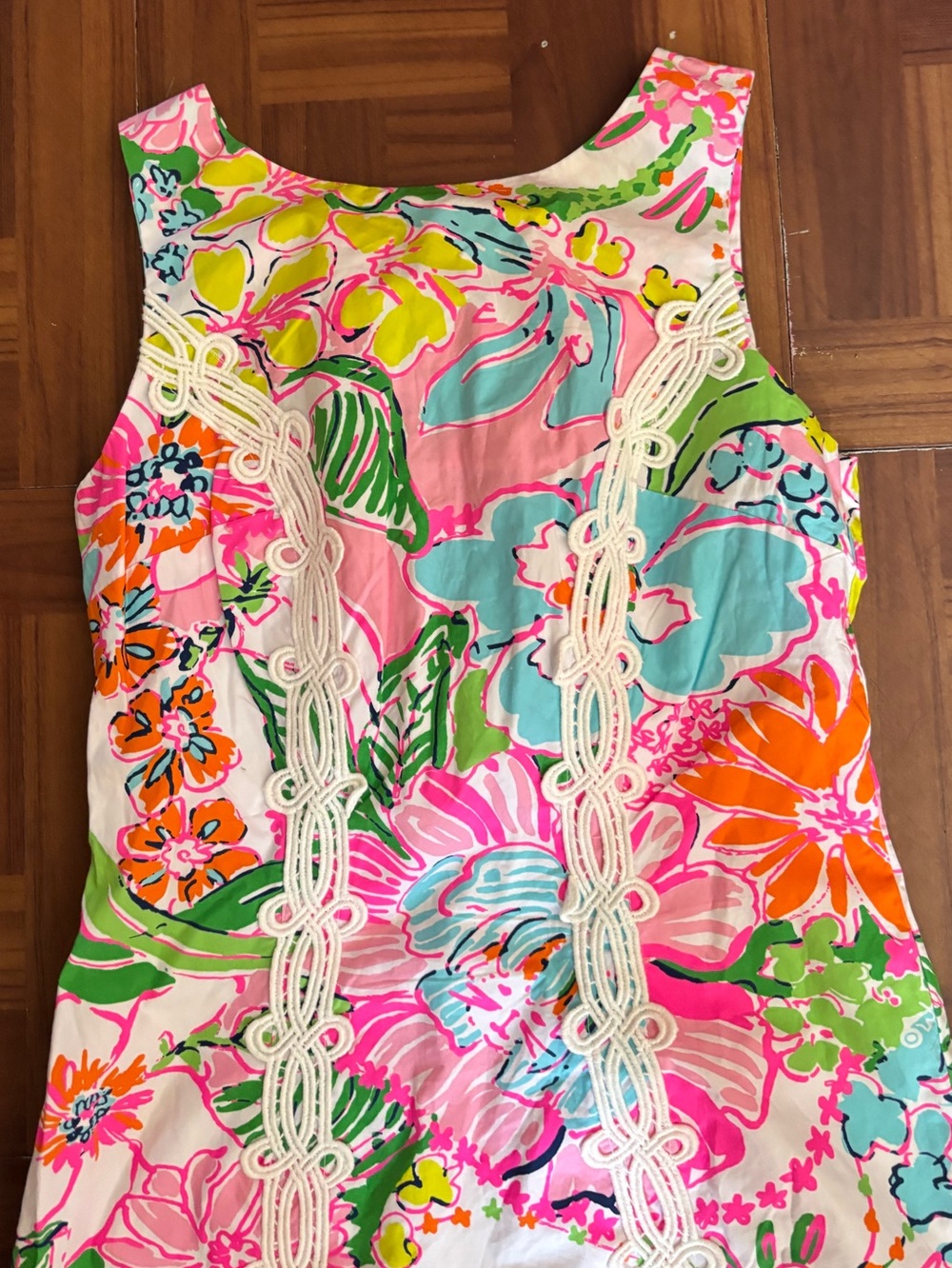 Lilly Pulitzer nosey posey sleeveless shift dress - Picture 6 of 8